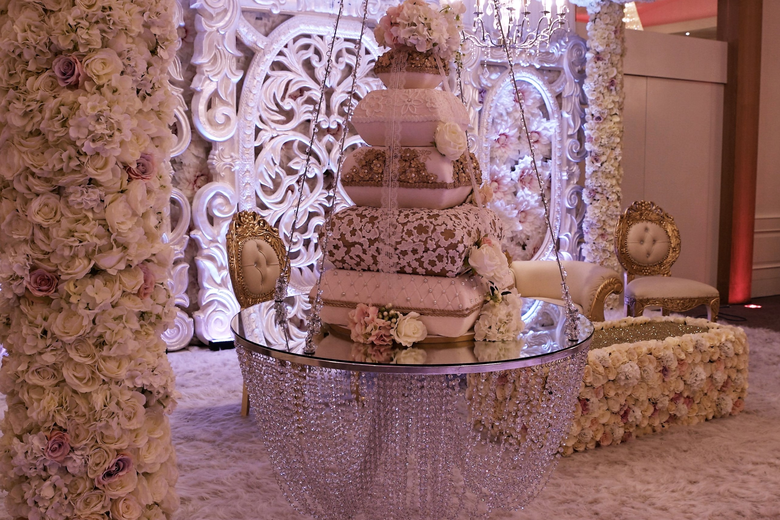Pillow Cake Luxury Wedding Cakes London Asian Wedding Cake
